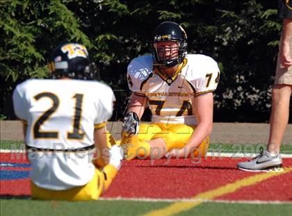 Thumbnail 2 in Thomas Jefferson vs. Cleveland Glenville (Friends of Coal Classic) photogallery.