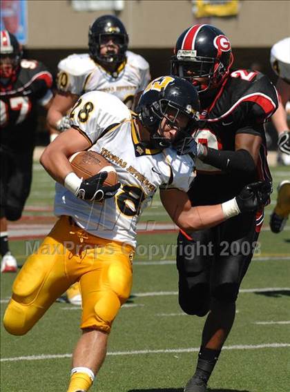 Thumbnail 3 in Thomas Jefferson vs. Cleveland Glenville (Friends of Coal Classic) photogallery.