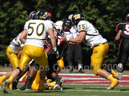 Thumbnail 3 in Thomas Jefferson vs. Cleveland Glenville (Friends of Coal Classic) photogallery.