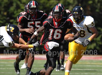 Thumbnail 3 in Thomas Jefferson vs. Cleveland Glenville (Friends of Coal Classic) photogallery.