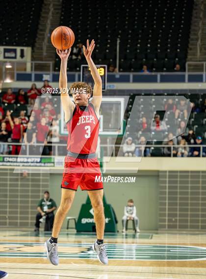 Thumbnail 2 in South Webster vs. Notre Dame (OHSAA DVII Regional Final) photogallery.