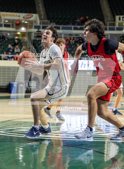 Thumbnail 3 in South Webster vs. Notre Dame (OHSAA DVII Regional Final) photogallery.