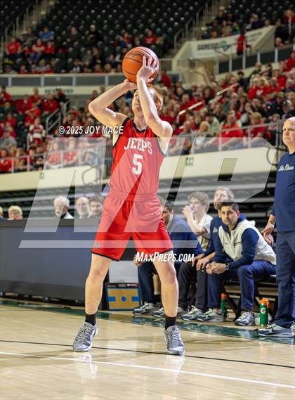 Thumbnail 2 in South Webster vs. Notre Dame (OHSAA DVII Regional Final) photogallery.