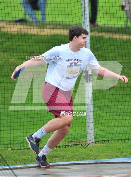 Thumbnail 2 in 51st Annual Loucks Games (Mens Discuss Throw) photogallery.