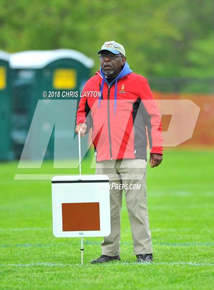 Thumbnail 3 in 51st Annual Loucks Games (Mens Discuss Throw) photogallery.