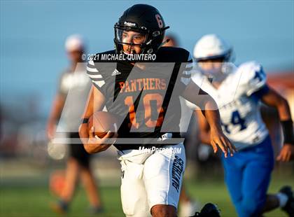 Thumbnail 3 in Somerset @ Medina Valley (Scrimmage) photogallery.