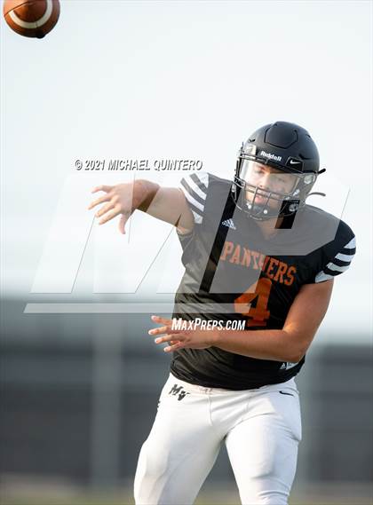 Thumbnail 1 in Somerset @ Medina Valley (Scrimmage) photogallery.
