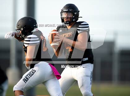 Thumbnail 1 in Somerset @ Medina Valley (Scrimmage) photogallery.