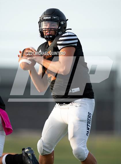 Thumbnail 3 in Somerset @ Medina Valley (Scrimmage) photogallery.
