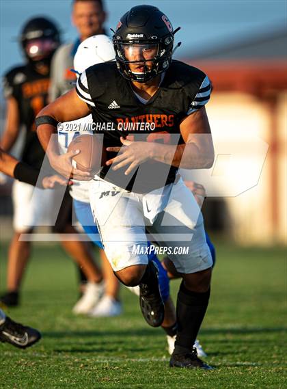 Thumbnail 2 in Somerset @ Medina Valley (Scrimmage) photogallery.
