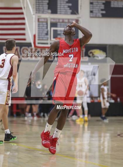 Thumbnail 2 in Modesto Christian @ Clovis West (Clovis West Nike Invitational) photogallery.