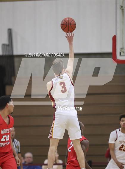 Thumbnail 1 in Modesto Christian @ Clovis West (Clovis West Nike Invitational) photogallery.