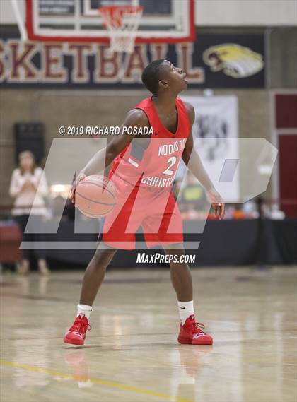Thumbnail 2 in Modesto Christian @ Clovis West (Clovis West Nike Invitational) photogallery.
