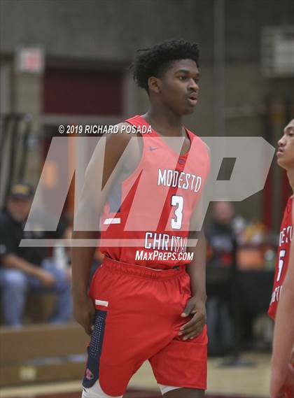 Thumbnail 2 in Modesto Christian @ Clovis West (Clovis West Nike Invitational) photogallery.