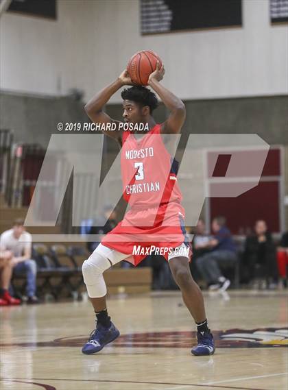Thumbnail 2 in Modesto Christian @ Clovis West (Clovis West Nike Invitational) photogallery.
