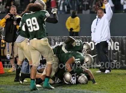 Thumbnail 3 in Grant vs. Poly (CIF State Open Bowl Final) photogallery.