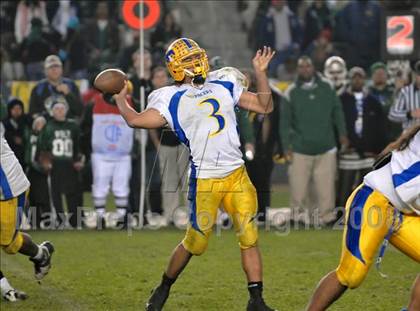 Thumbnail 2 in Grant vs. Poly (CIF State Open Bowl Final) photogallery.