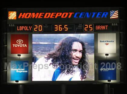 Thumbnail 3 in Grant vs. Poly (CIF State Open Bowl Final) photogallery.