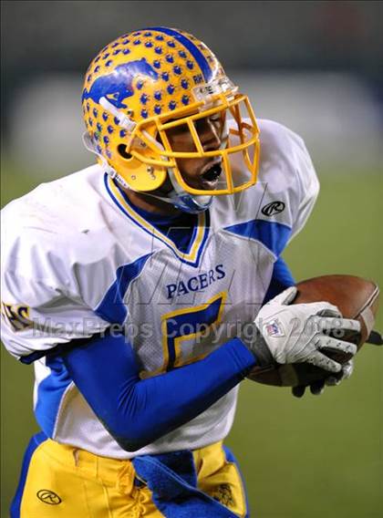 Thumbnail 3 in Grant vs. Poly (CIF State Open Bowl Final) photogallery.