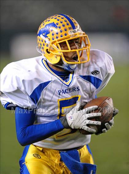Thumbnail 2 in Grant vs. Poly (CIF State Open Bowl Final) photogallery.