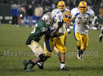 Thumbnail 3 in Grant vs. Poly (CIF State Open Bowl Final) photogallery.