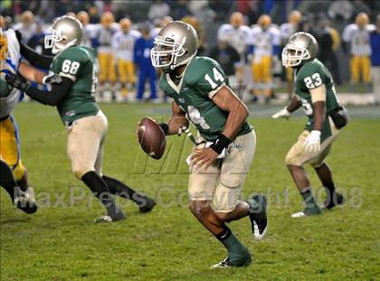 Thumbnail 2 in Grant vs. Poly (CIF State Open Bowl Final) photogallery.