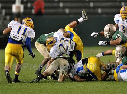 Thumbnail 1 in Grant vs. Poly (CIF State Open Bowl Final) photogallery.
