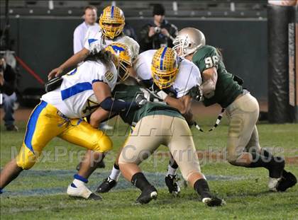 Thumbnail 3 in Grant vs. Poly (CIF State Open Bowl Final) photogallery.