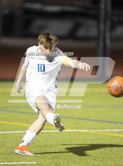 Thumbnail 3 in Broomfield vs Legacy (CHSAA 5A Playoffs 2nd Round) photogallery.