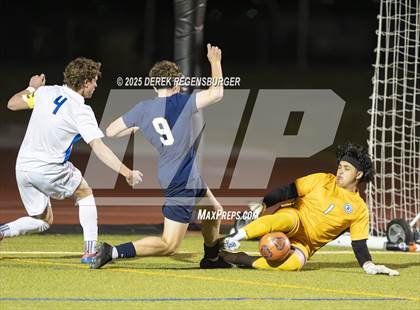 Thumbnail 2 in Broomfield vs Legacy (CHSAA 5A Playoffs 2nd Round) photogallery.