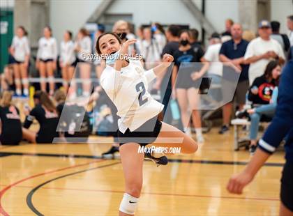 Thumbnail 2 in Mater Dei Catholic vs Granite Hills (Southern California Invitational) photogallery.