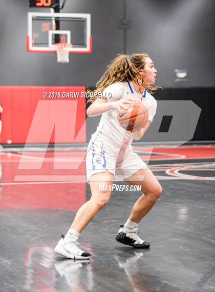 Thumbnail 3 in Mater Dei @ Cherry Creek (Nike Tournament of Champions) photogallery.