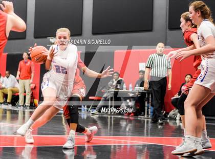 Thumbnail 1 in Mater Dei @ Cherry Creek (Nike Tournament of Champions) photogallery.