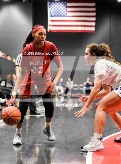 Thumbnail 2 in Mater Dei @ Cherry Creek (Nike Tournament of Champions) photogallery.