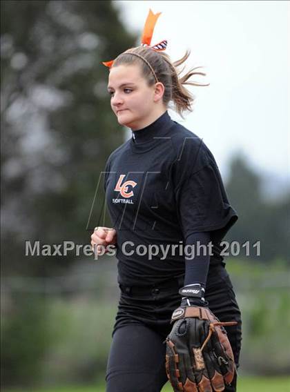 Thumbnail 3 in Anderson County vs. Lenoir City (AC Invitational) photogallery.