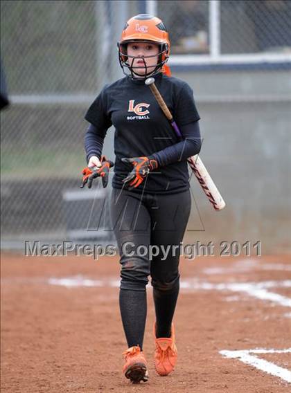 Thumbnail 3 in Anderson County vs. Lenoir City (AC Invitational) photogallery.