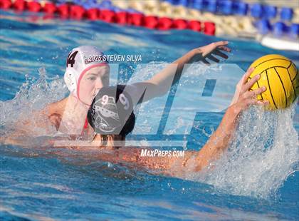 Thumbnail 3 in La Jolla Varsity vs. Alumni (Guys) photogallery.