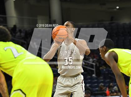 Thumbnail 2 in Orr vs. Sunrise Christian Academy (Chicago Elite Classic) photogallery.