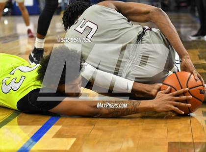 Thumbnail 3 in Orr vs. Sunrise Christian Academy (Chicago Elite Classic) photogallery.