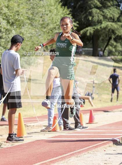 Thumbnail 1 in Sac Joaquin Section Finals photogallery.