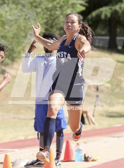 Thumbnail 2 in Sac Joaquin Section Finals photogallery.