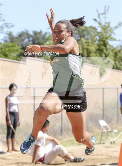Thumbnail 3 in Sac Joaquin Section Finals photogallery.