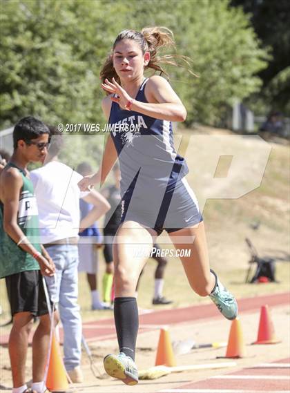 Thumbnail 1 in Sac Joaquin Section Finals photogallery.