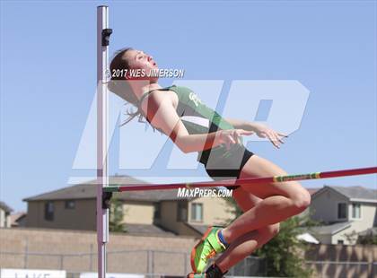 Thumbnail 2 in Sac Joaquin Section Finals photogallery.
