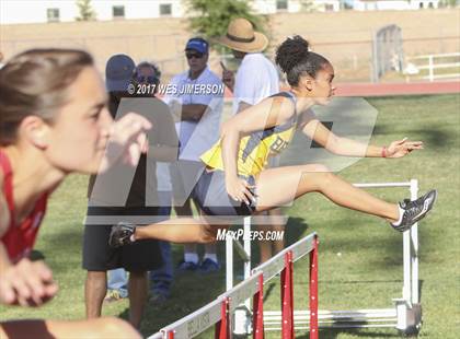 Thumbnail 2 in Sac Joaquin Section Finals photogallery.