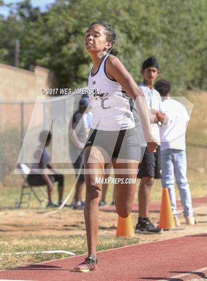 Thumbnail 3 in Sac Joaquin Section Finals photogallery.