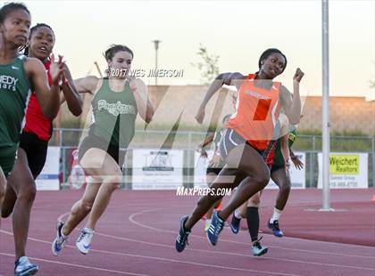 Thumbnail 3 in Sac Joaquin Section Finals photogallery.