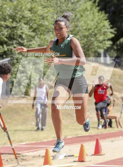 Thumbnail 3 in Sac Joaquin Section Finals photogallery.