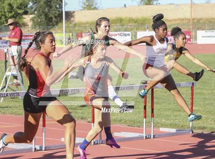Thumbnail 2 in Sac Joaquin Section Finals photogallery.
