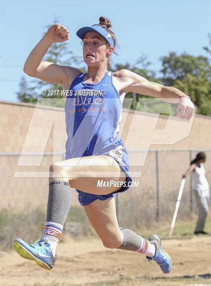 Thumbnail 2 in Sac Joaquin Section Finals photogallery.